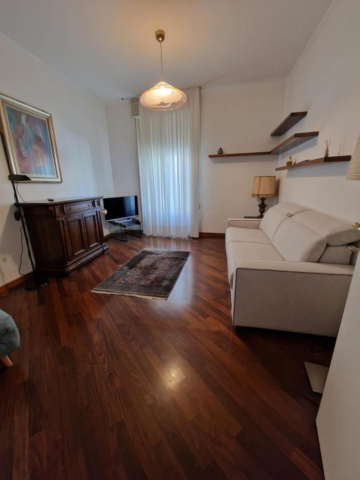 Apartamento Duomo - Fontana Cozy With Terrace Milán Exterior foto